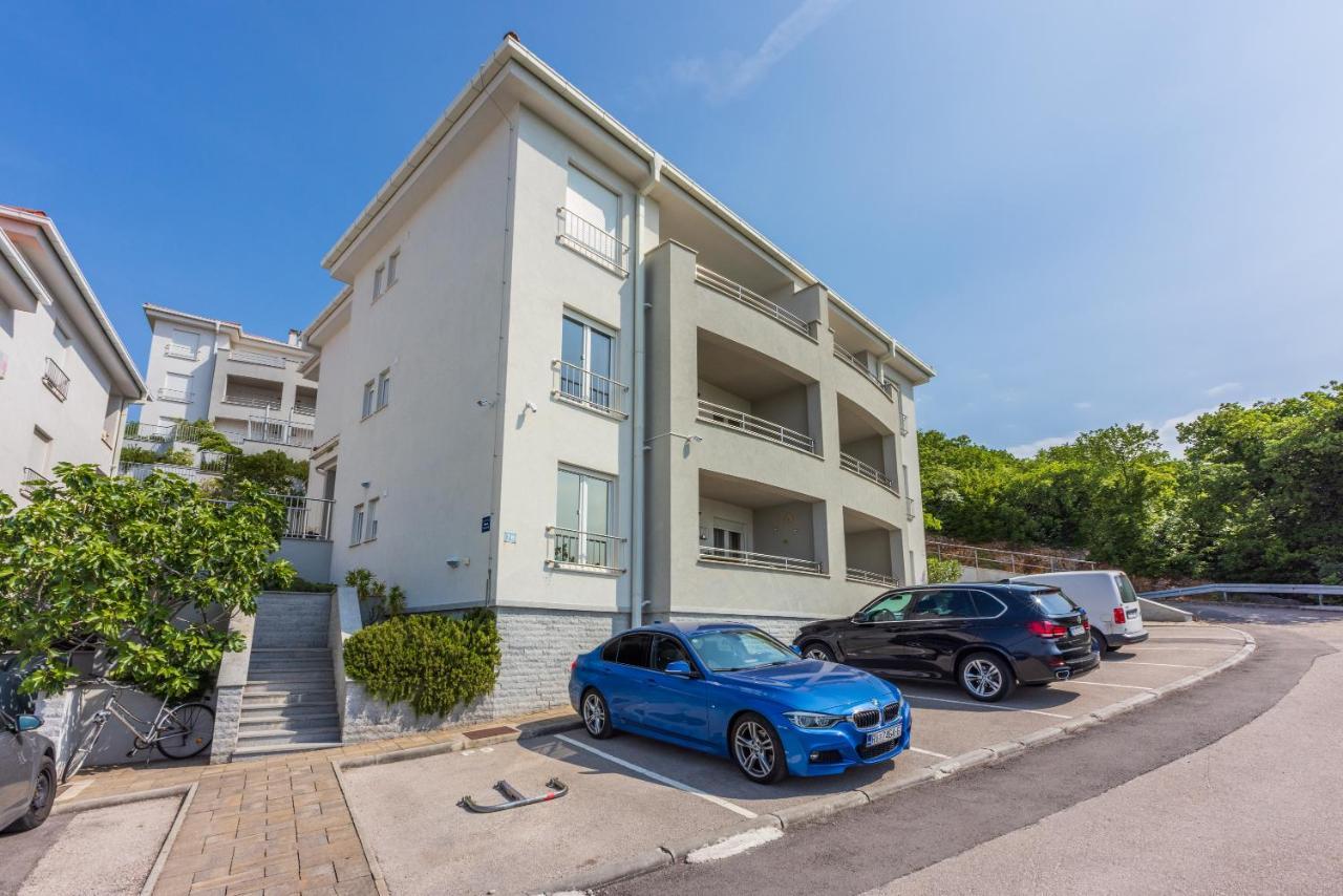 Apartments Andrea & Sander Цриквеница Экстерьер фото
