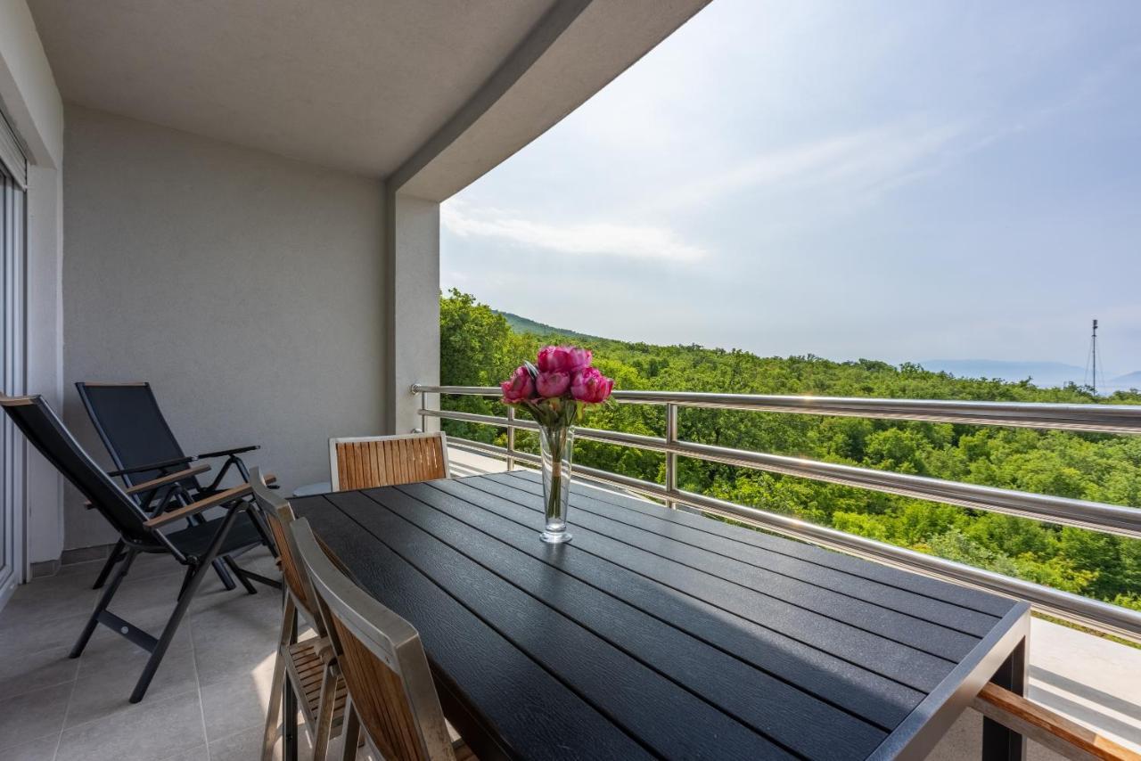 Apartments Andrea & Sander Цриквеница Экстерьер фото